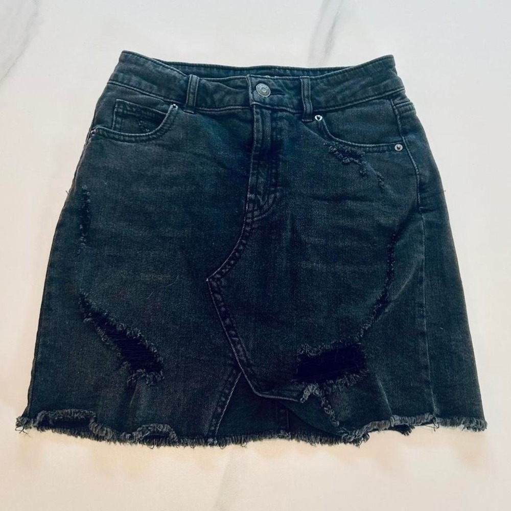 Distressed black denim mini skirt with distressed details grunge y2k 00